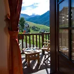 Maison Cly Камоис