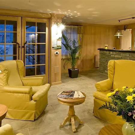 Maison Cly