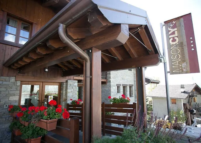 Hotel Maison Cly